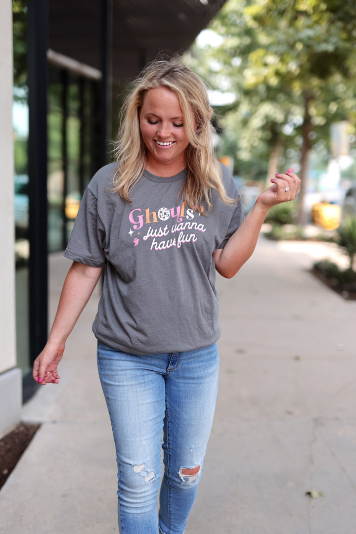 Ghouls Just Wanna Have Fun (Graphite Heather) - Short Sleeve /Crew