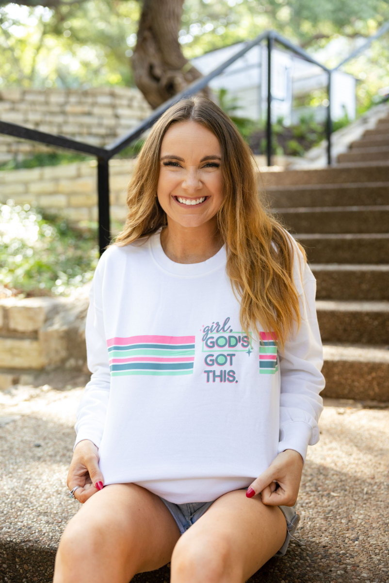 TSL - Girl, God's Got This (White) - Fleece Sweatshirt / Crew