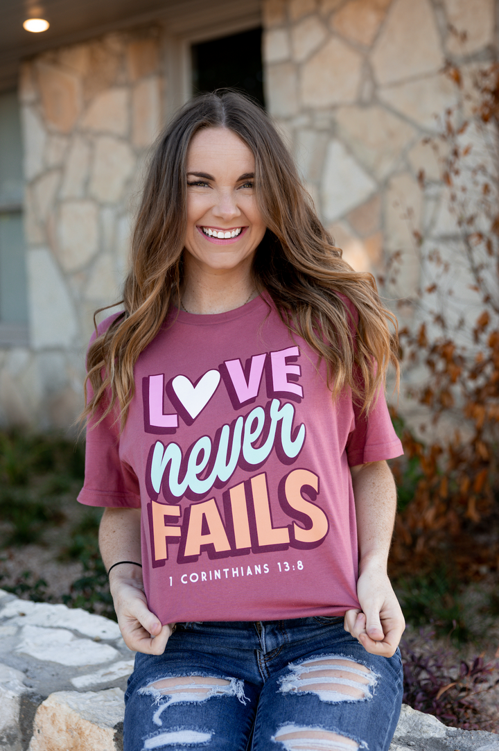 Love Never Fails (Mauve) - Short Sleeve / Crew